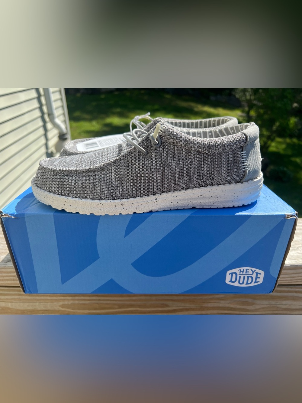 Juniors 6 Hey Dude Wally Stretch Sox Shoe in Gray